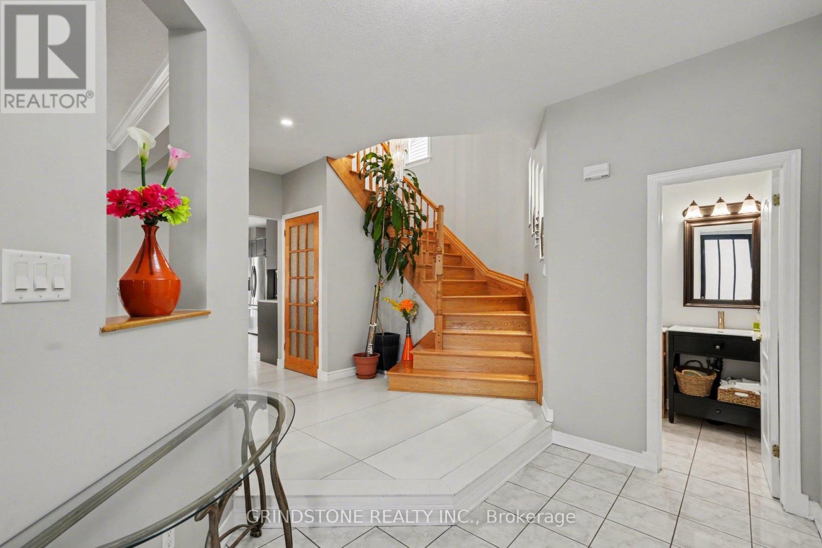95 EVANSHEN CRESCENT