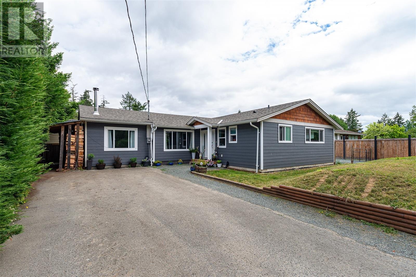 6715 Bell McKinnon Rd
