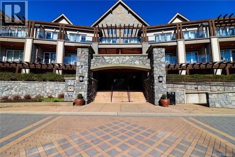 306-308A&B 1376 Lynburne Pl Langford BC V9B6S1