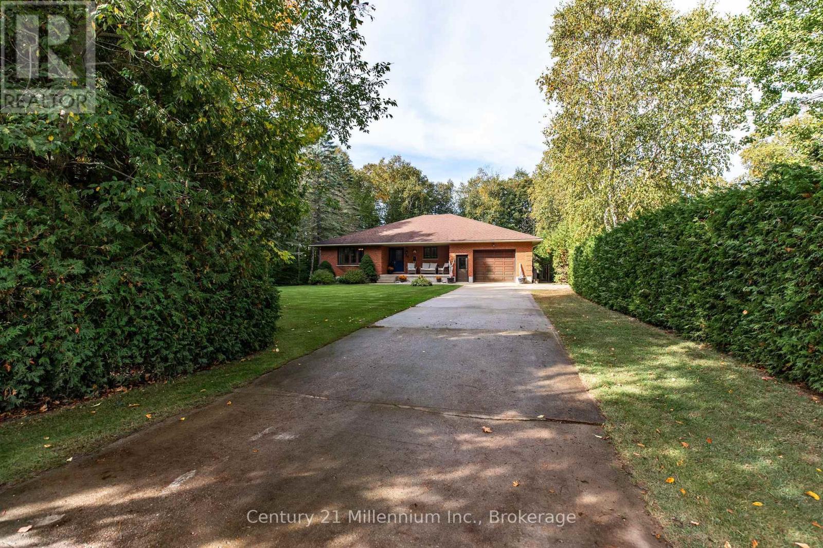 34 SOUTHAMPTON PARKWAY