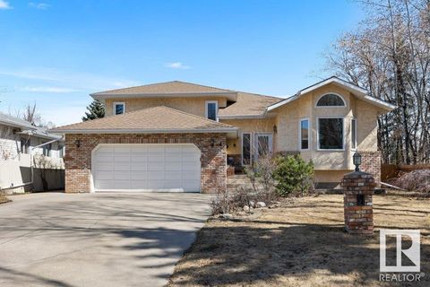 4 AINSLEY PL St. Albert AB T8N5V8