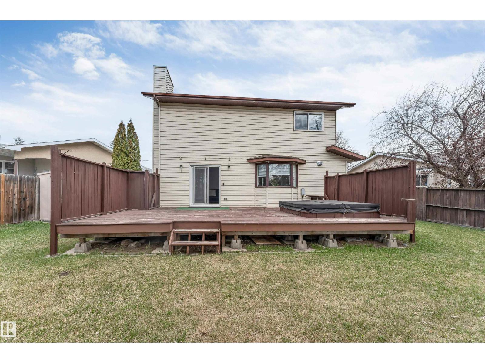 3619 34A AV NW