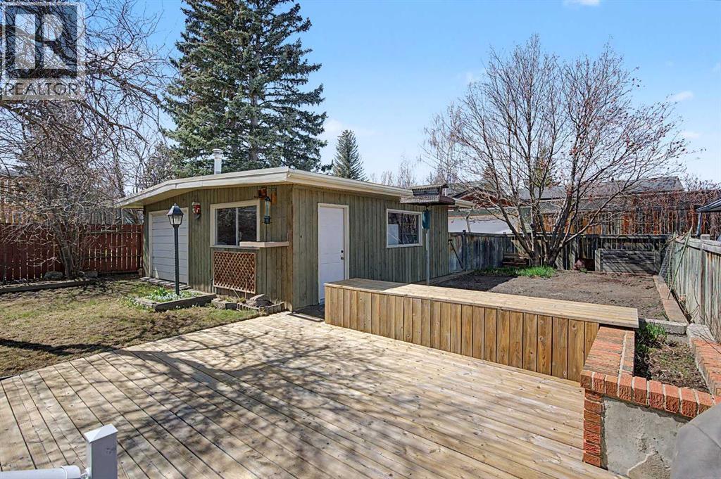 1284 Hunterburn Crescent NW