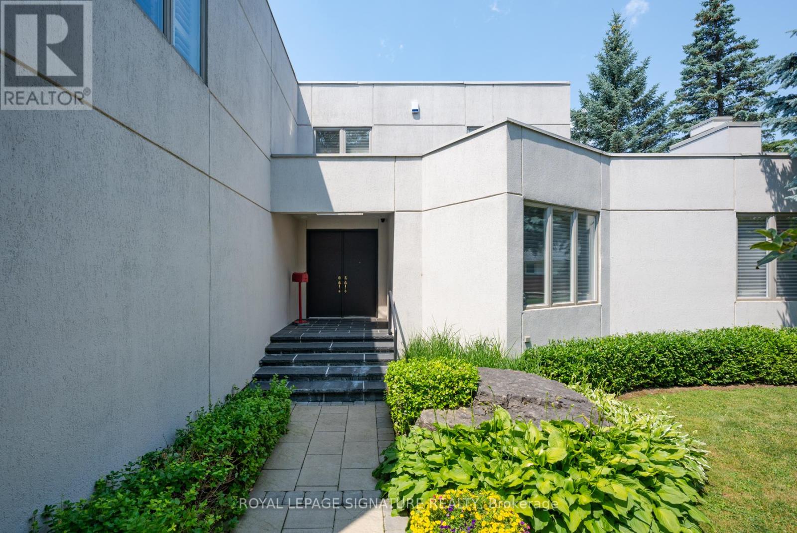 8 HARRISON ROAD