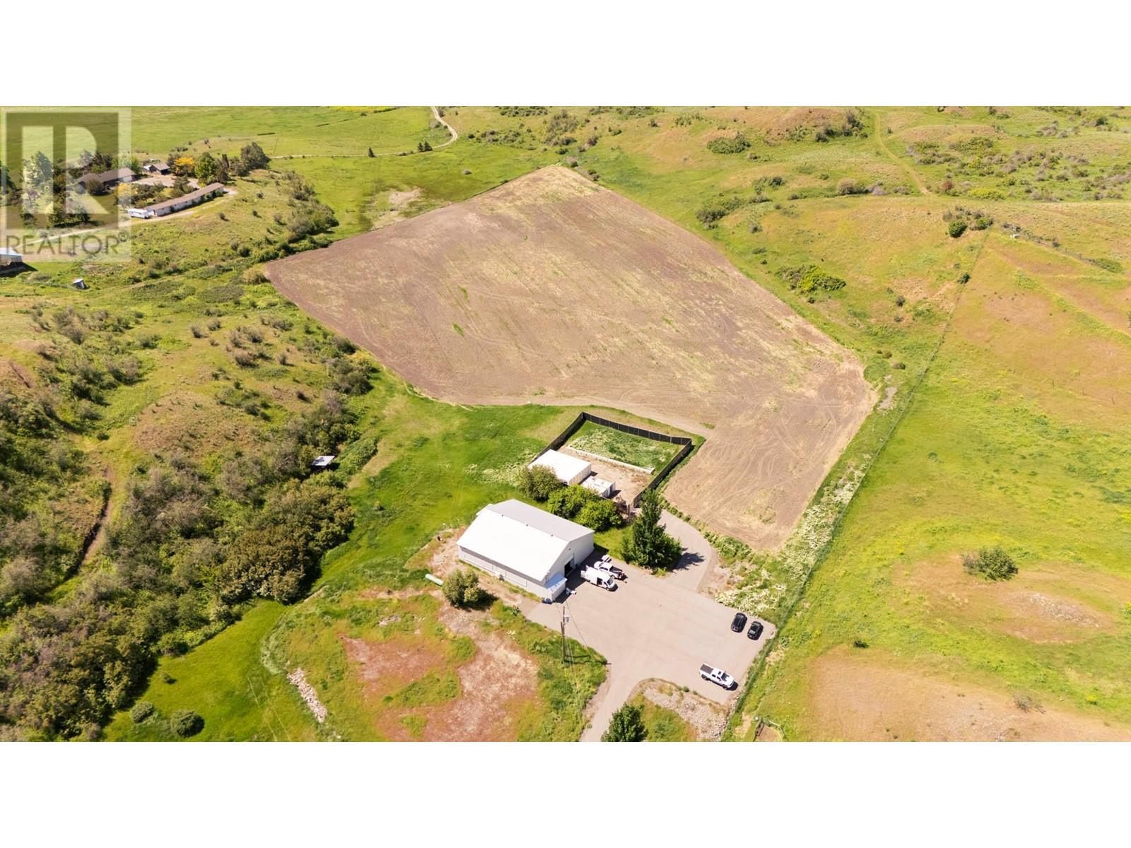6924/6926 Old Kamloops Road