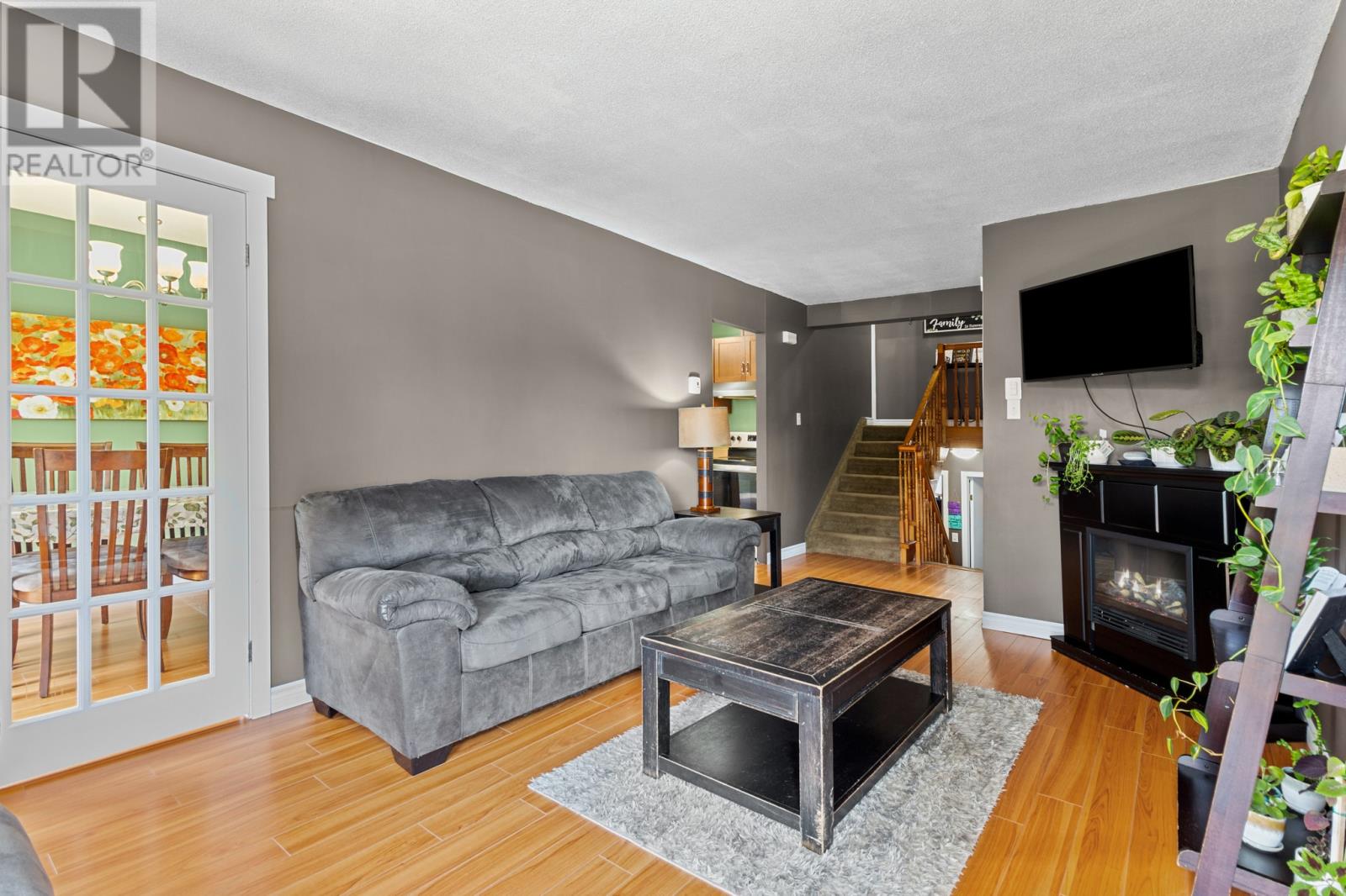 44 Gushue Avenue
