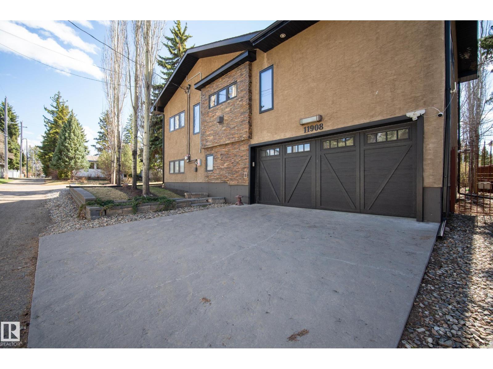11908 41A AV NW