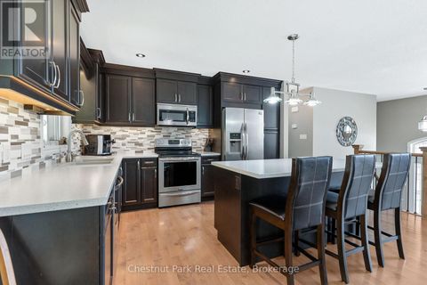 207 2ND STREET W Owen Sound ON N4K0A6