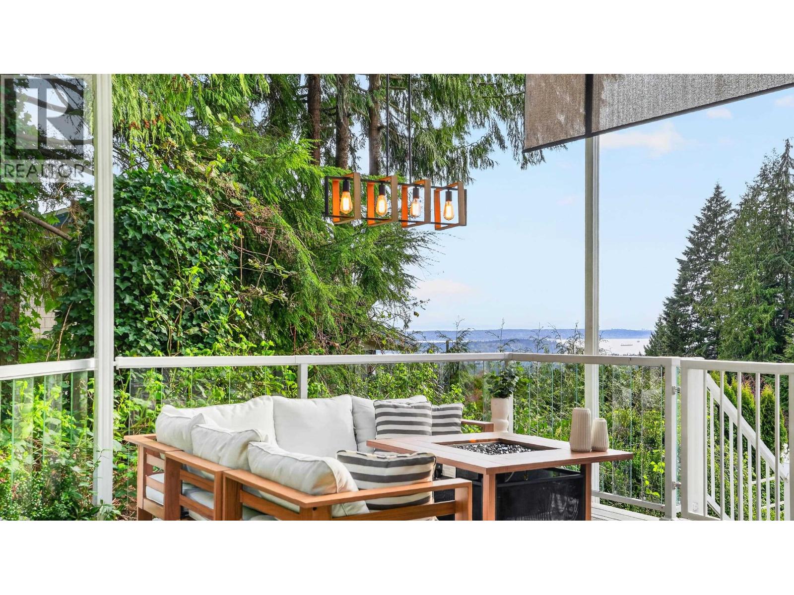 668 ALPINE COURT