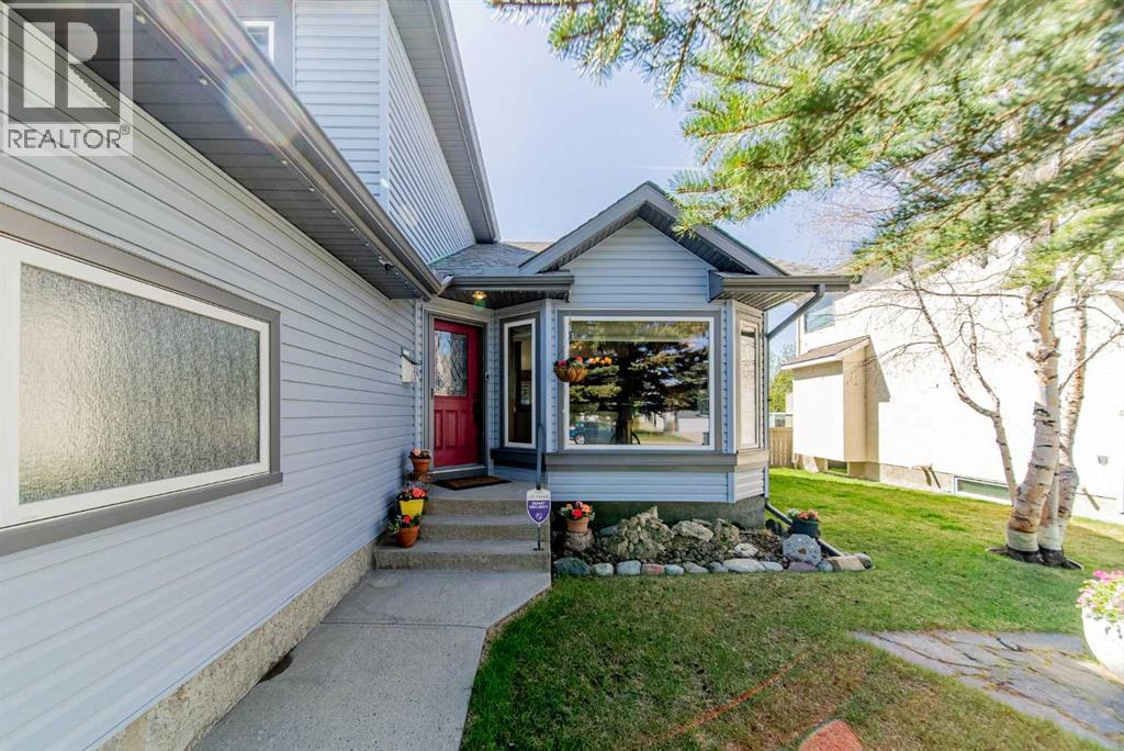 76 Sunset Crescent