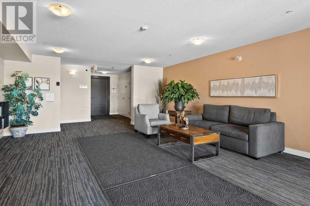 1403, 625 Glenbow Drive