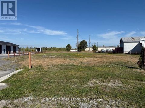 12455 COUNTY RD 2 ROAD South Dundas ON K0C1X0