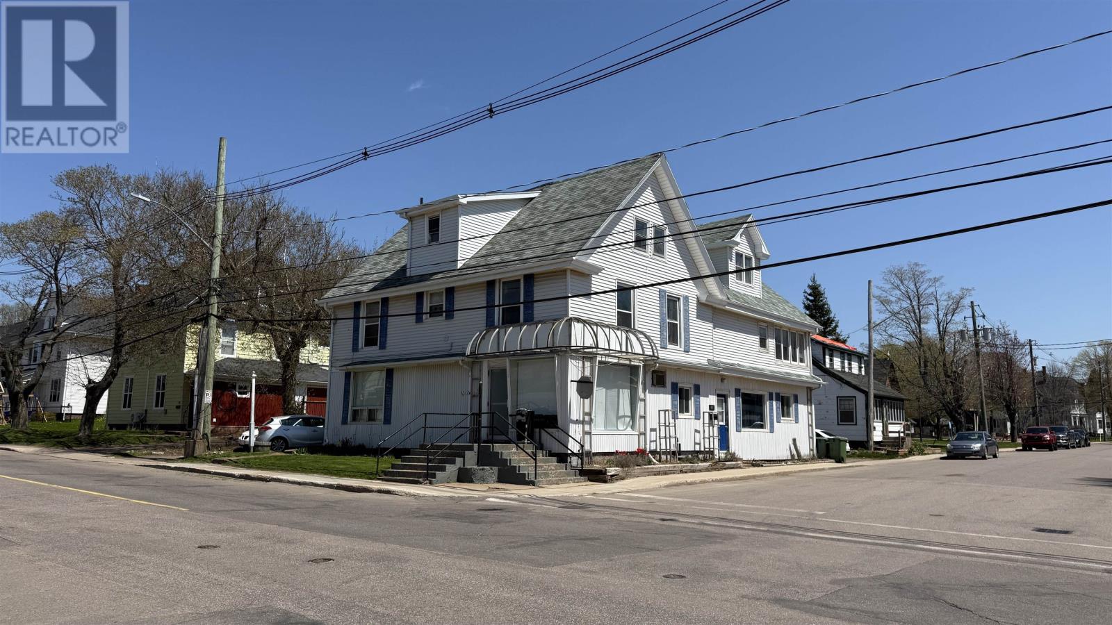 61-63 Central Street