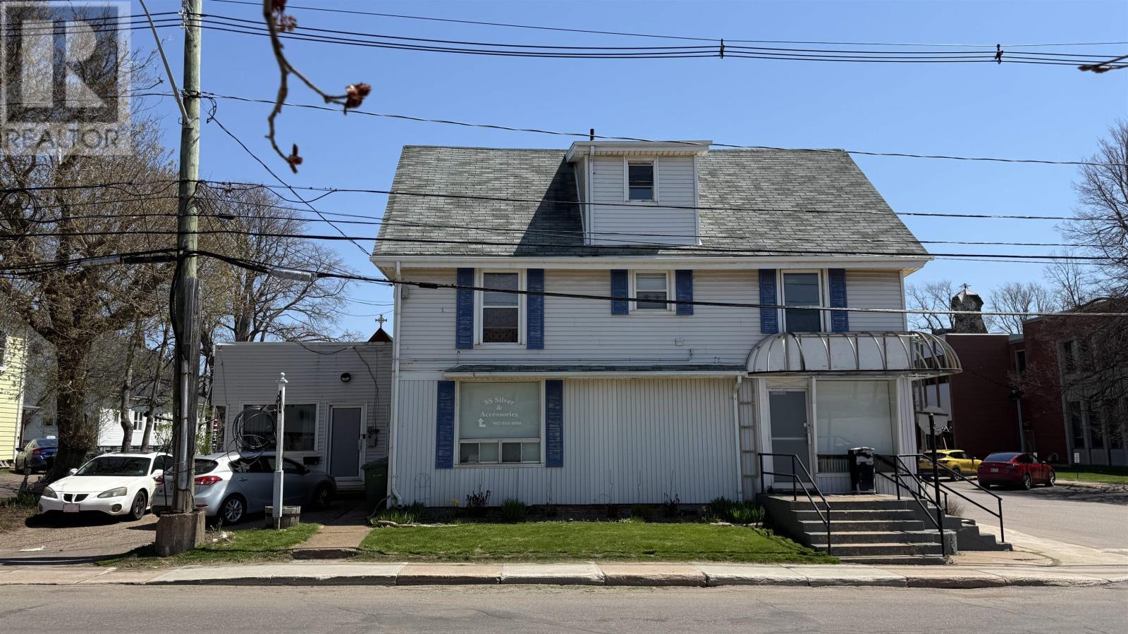 61-63 Central Street