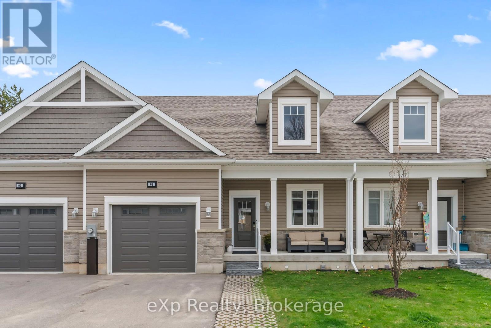4 - 24 GEORGE STREET N