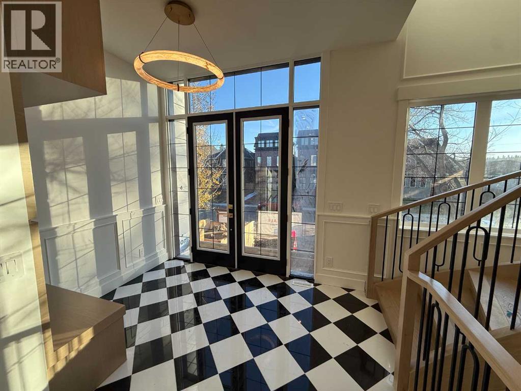 1910 Broadview Road NW