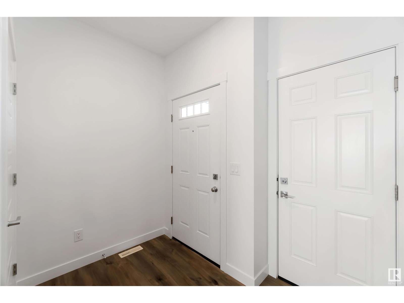 6 SERENO LN