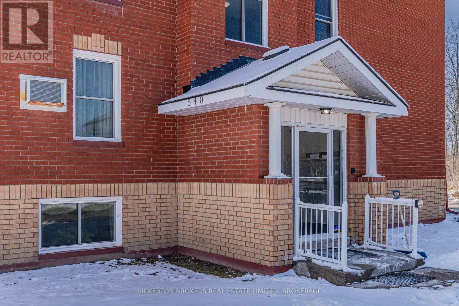 101 - 540 TALBOT PLACE