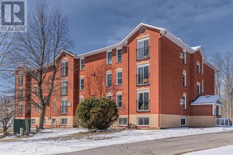 101 - 540 TALBOT PLACE Gananoque ON K7G3C6