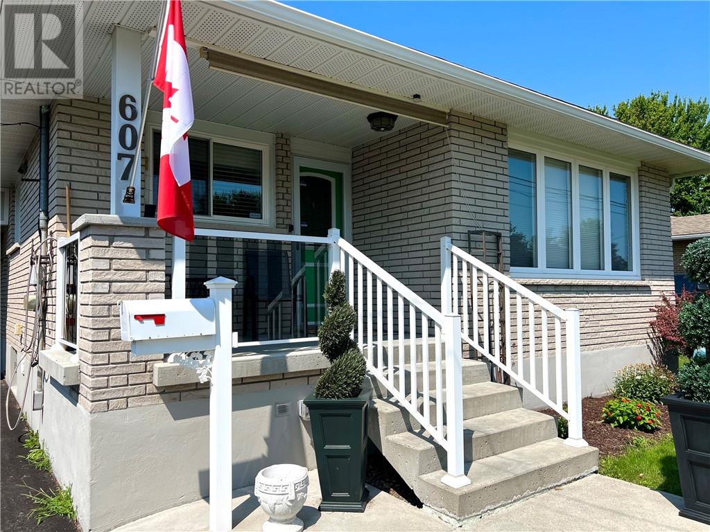 607 Danforth Avenue