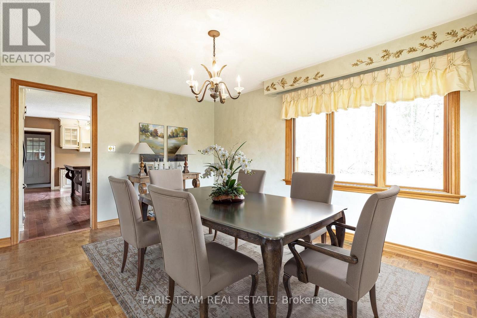 168 LAKESHORE ROAD W