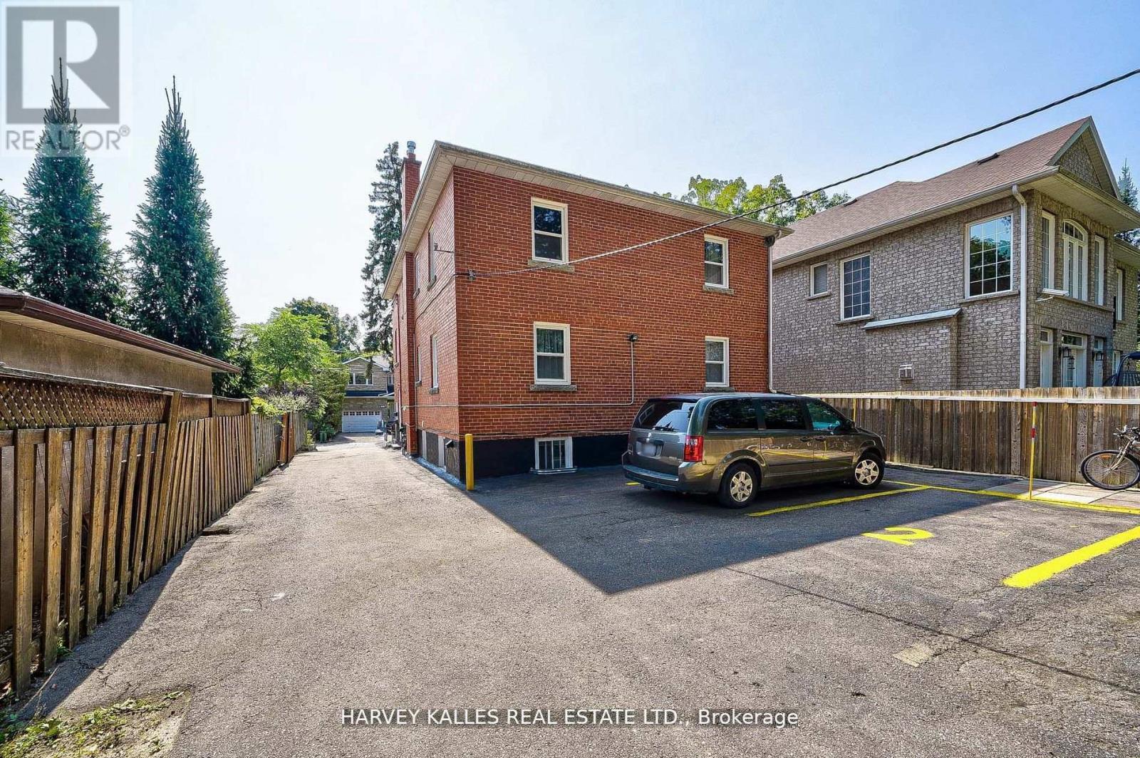 40 DOMINION ROAD