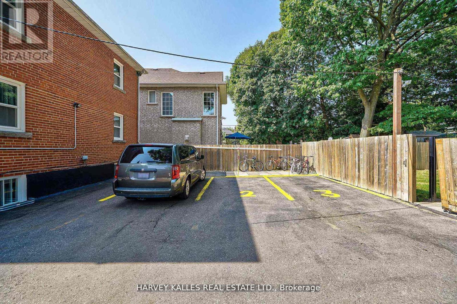 40 DOMINION ROAD