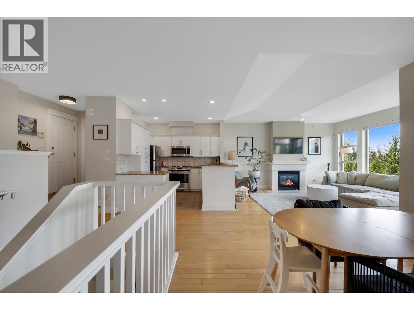 11 1024 GLACIER VIEW DRIVE