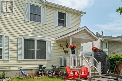975 WARBURTON CRESCENT Kingston (East Gardiners Rd) ON K7M8L1