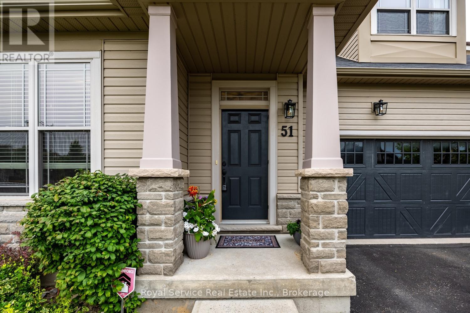 51 GREENAWAY CIRCLE