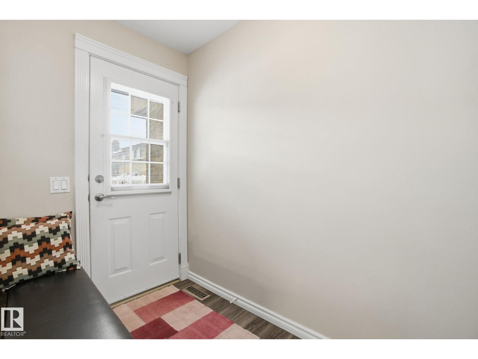 150 WOODBOROUGH WY NW