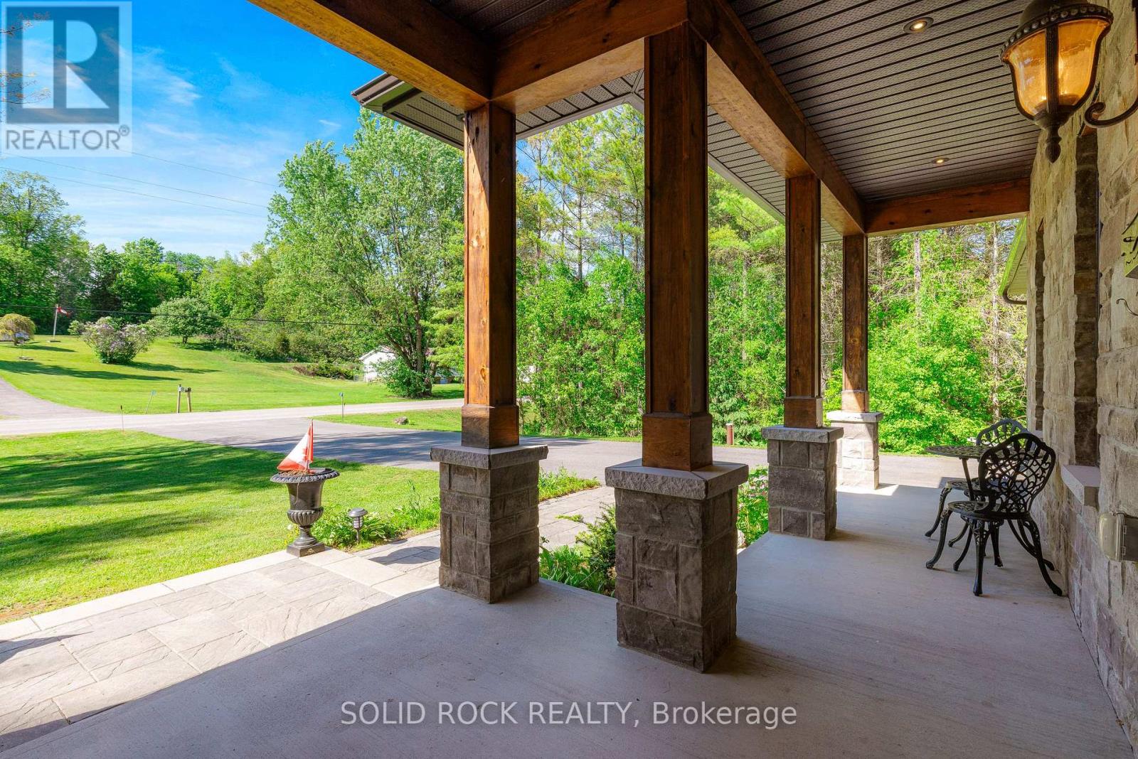 717 UPPER OAK LEAF ROAD