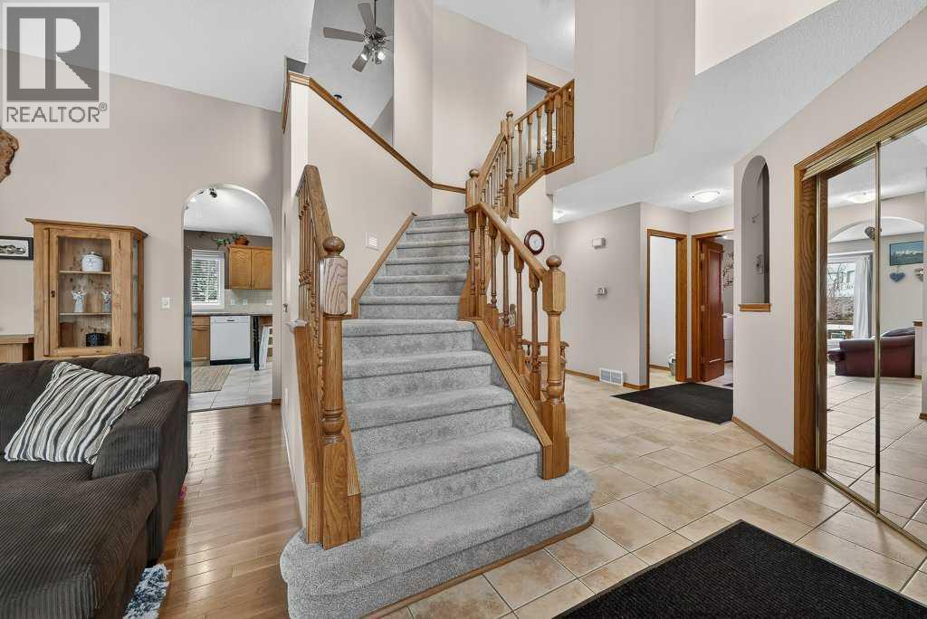 108 Hawkstone Close NW