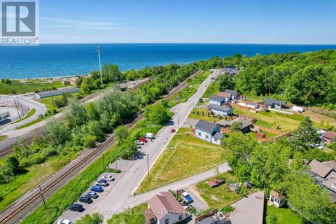 14 ALEXANDER STREET Port Hope ON L1A1B2