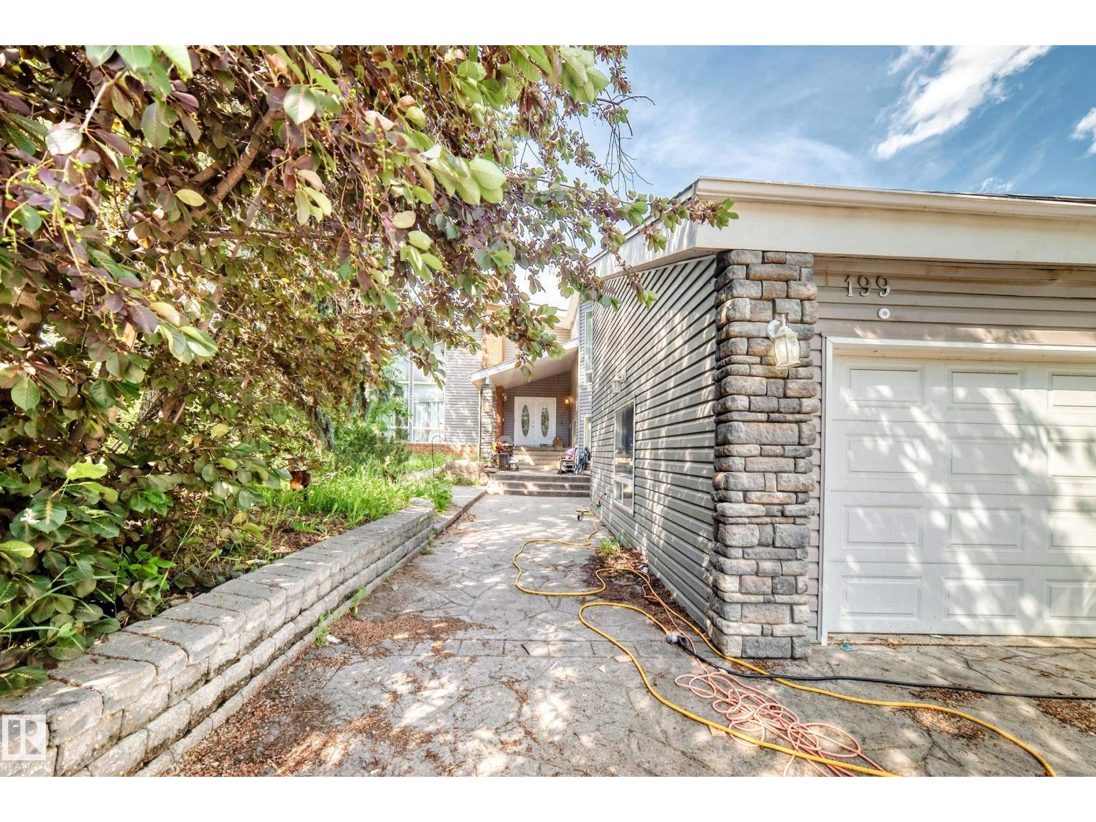 199 WESTRIDGE RD NW