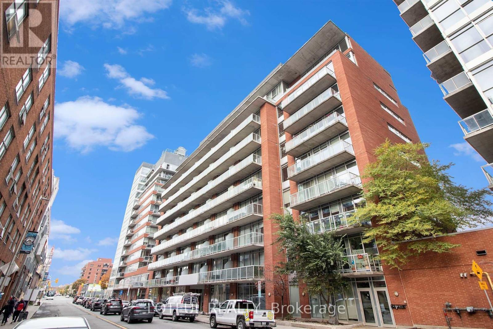 201 - 383 CUMBERLAND STREET