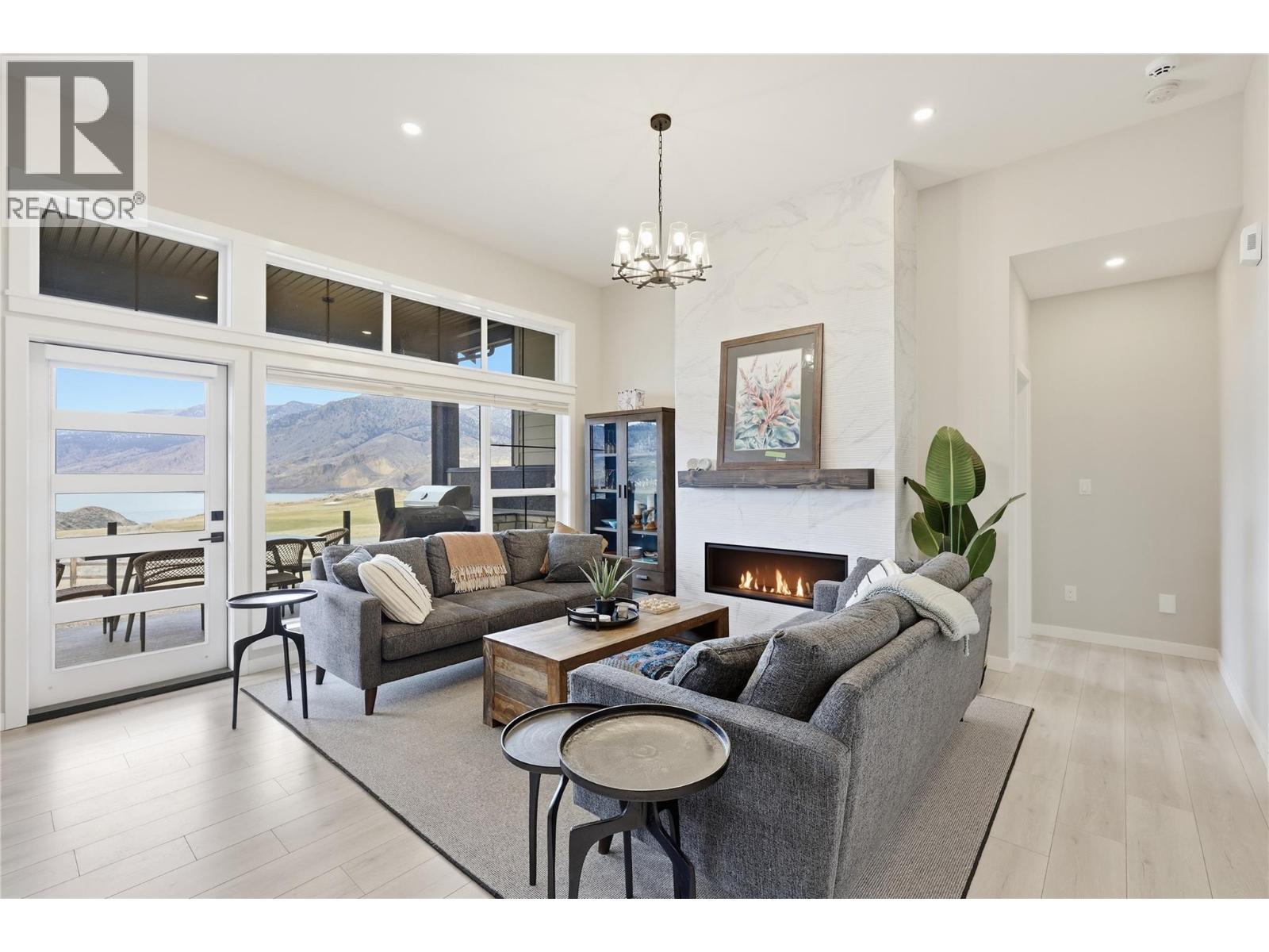 260 Rue Cheval Noir Unit# 14