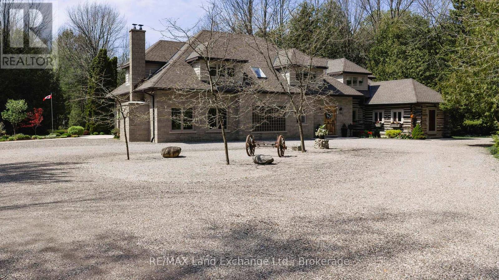 595 BRUCE 23 ROAD