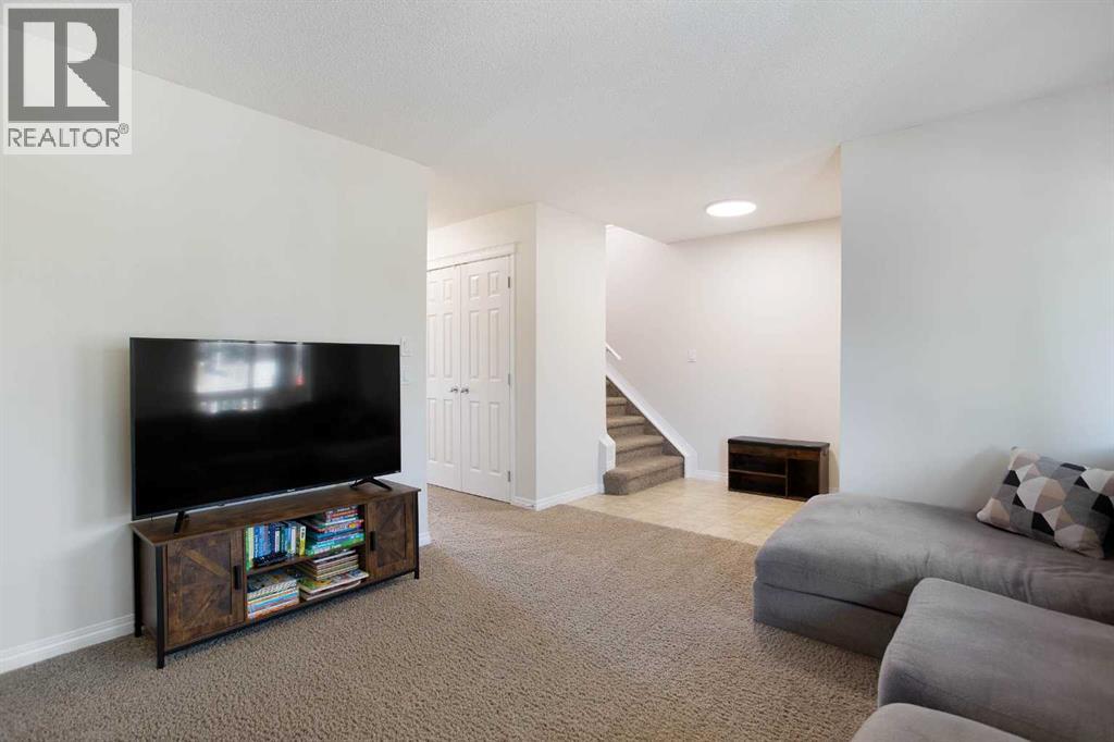 283 Evansdale Way NW