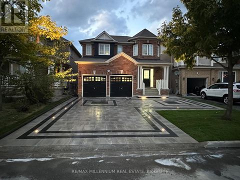 64 WILLIAMSON FAMILY HOLLOW Newmarket (Woodland Hill) ON L3X3K2