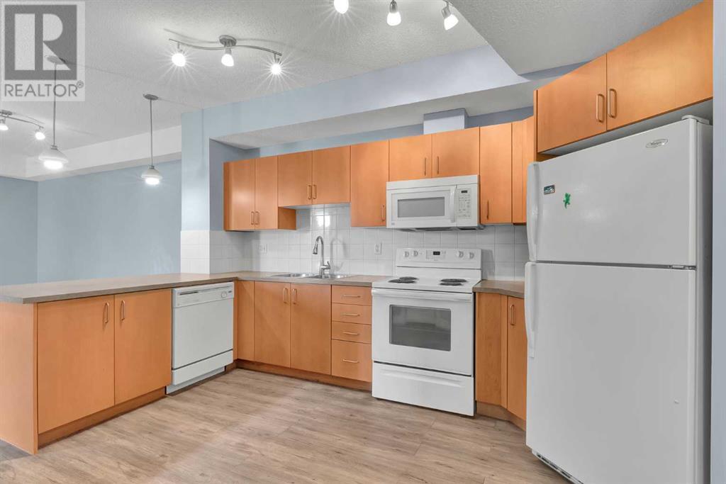 115, 156 Country Village Circle NE