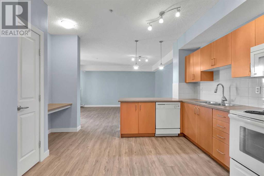 115, 156 Country Village Circle NE