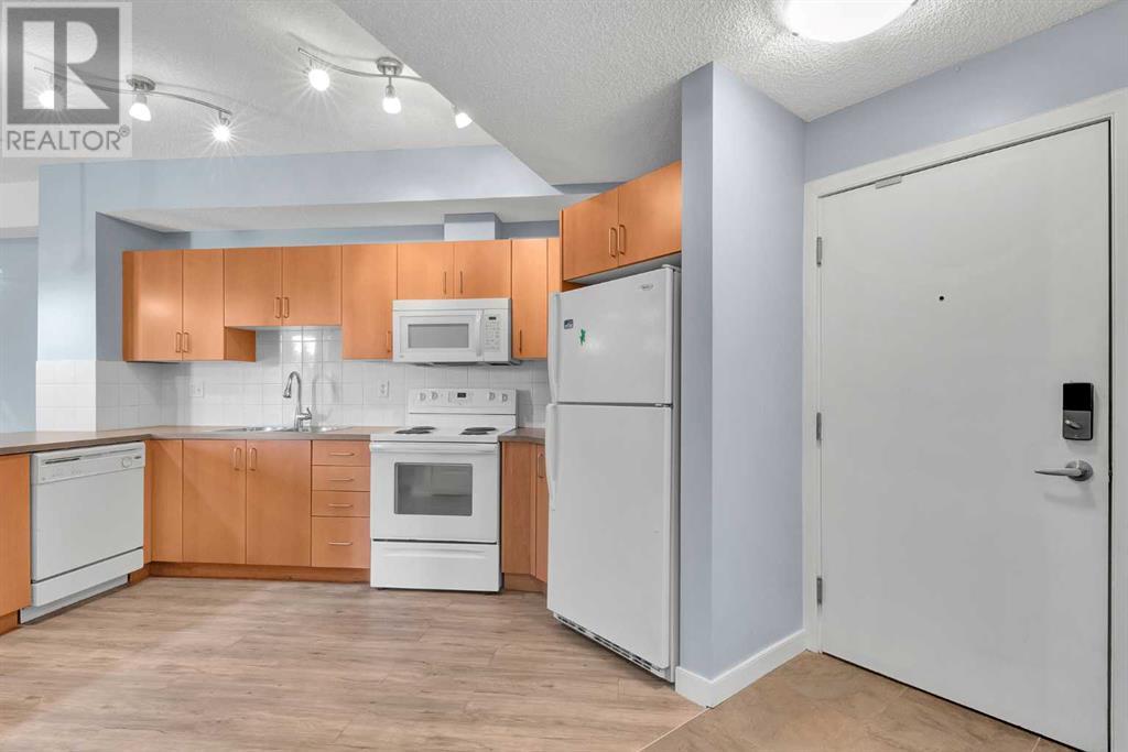 115, 156 Country Village Circle NE