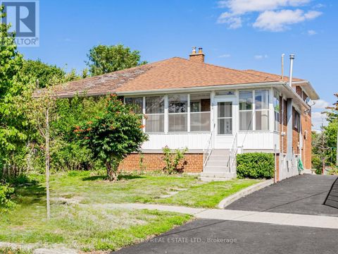 205 VAUXHALL DRIVE Toronto (Dorset Park) ON M1P1R6