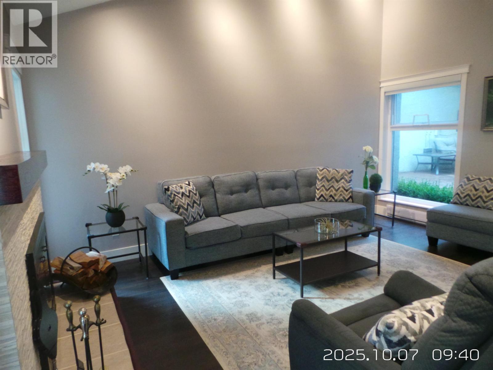 66 6245 SHERIDAN ROAD