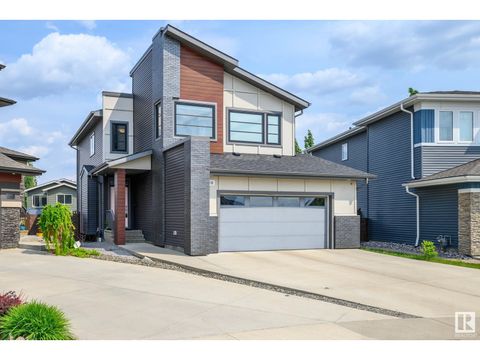 2118 WARE RD NW Edmonton AB T6W2T9