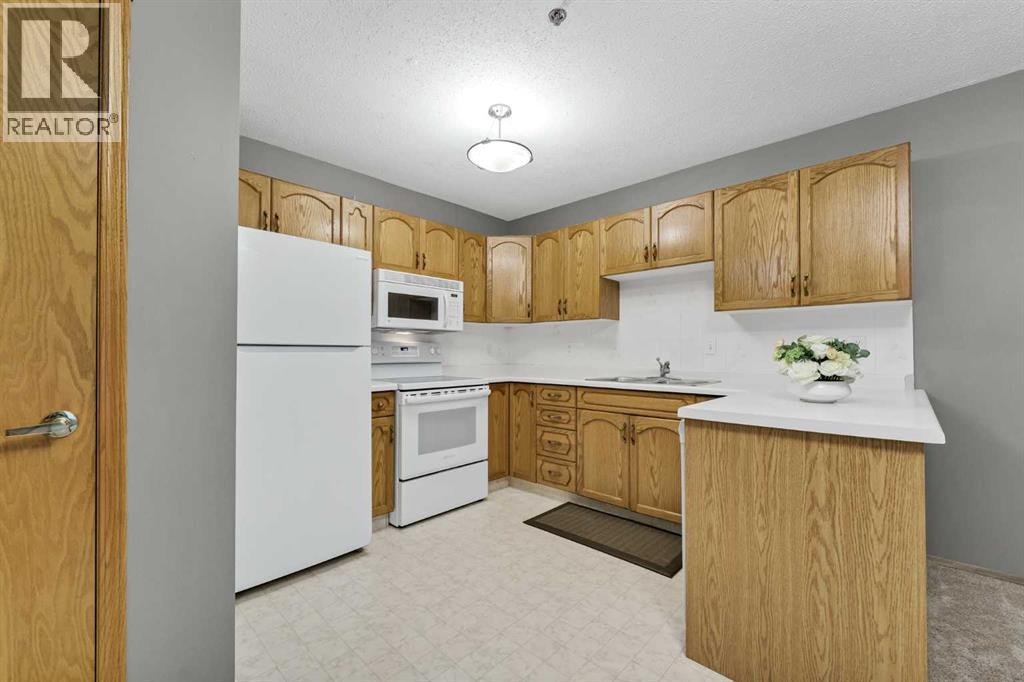 107, 22 Park Meadows Drive SE
