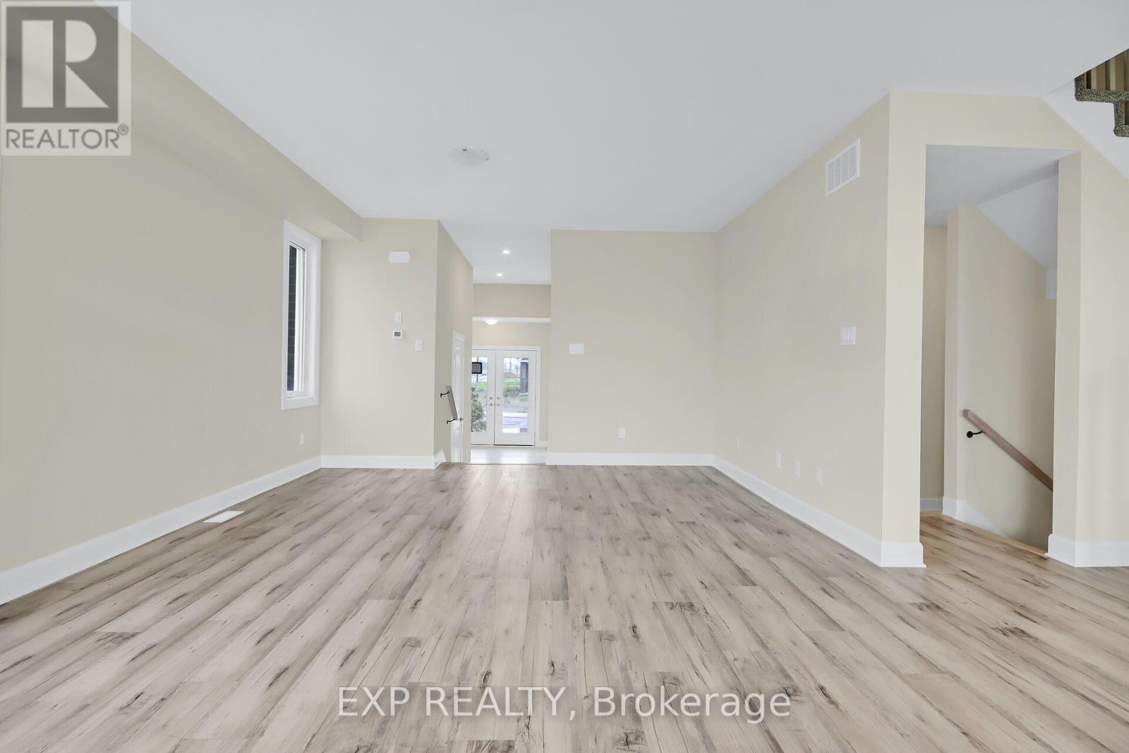 15 REYNOLDS AVENUE