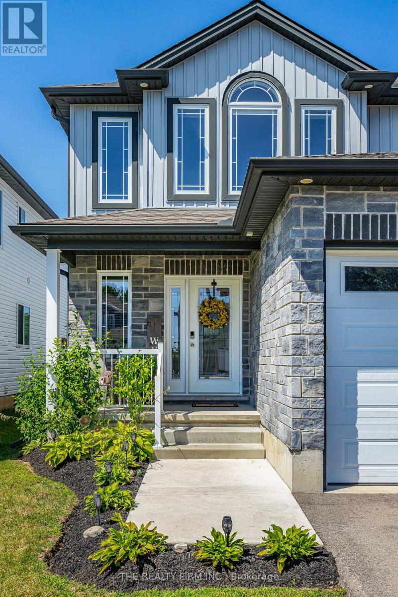 20 SANDY COURT