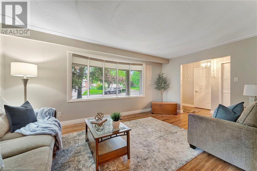 181 WHITE PINE Crescent